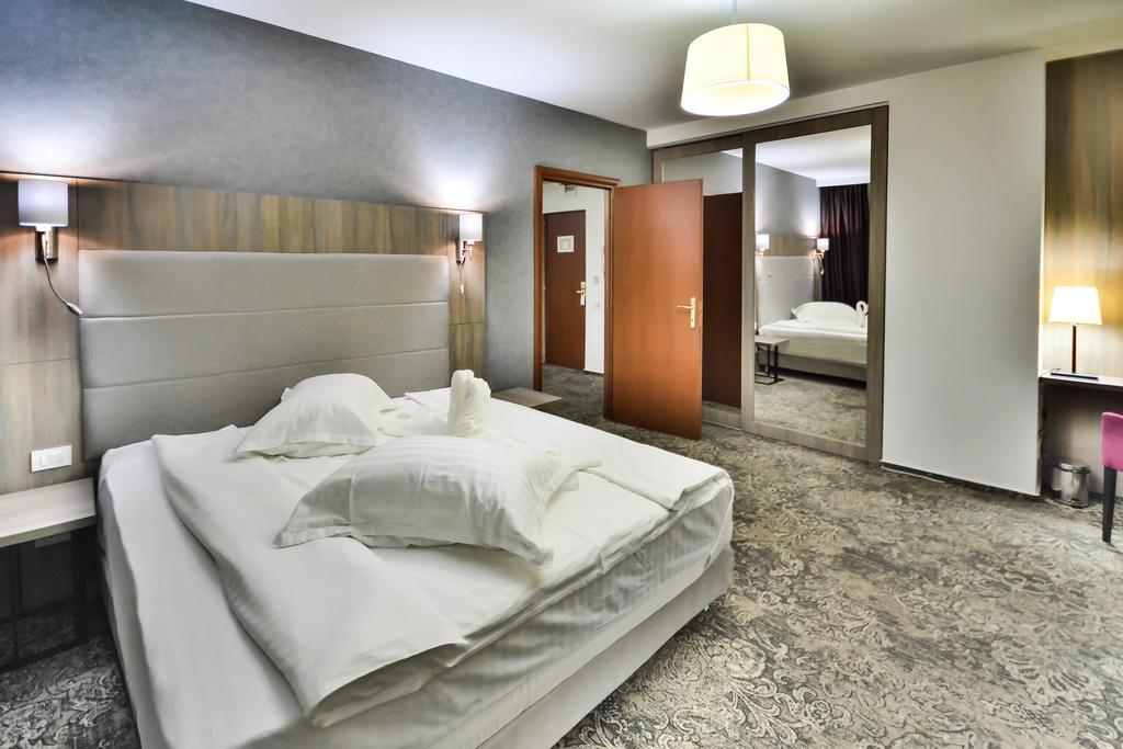 Hotel Europeca Craiova Exteriér fotografie