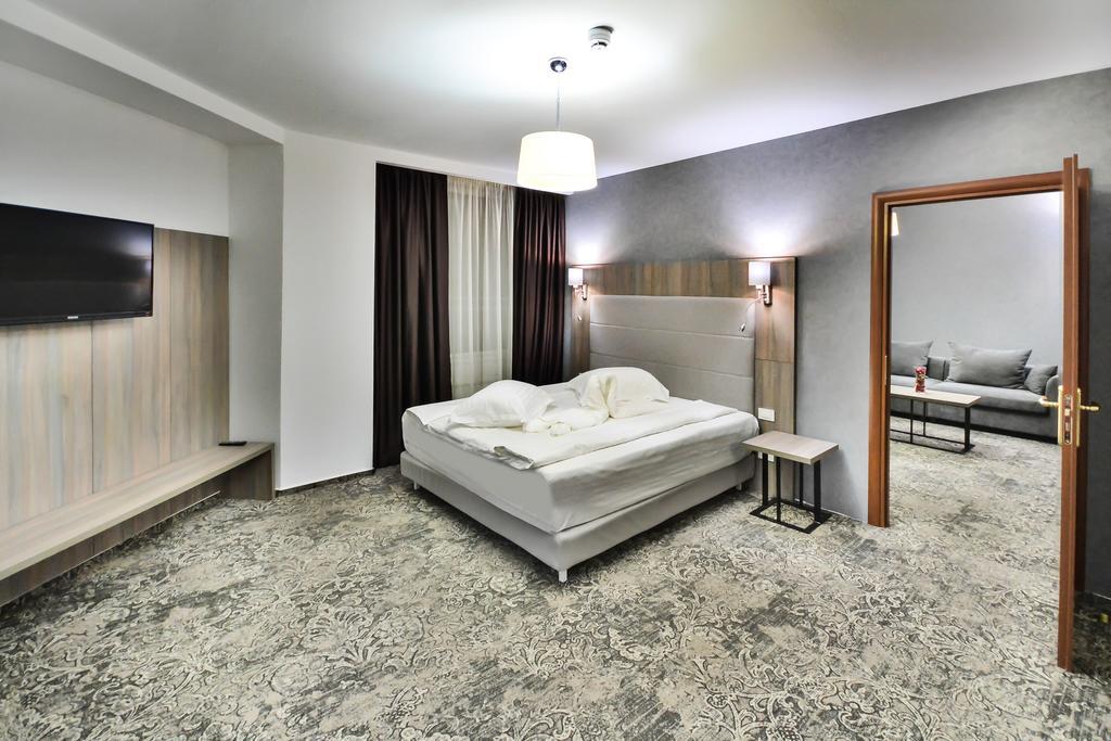 Hotel Europeca Craiova Exteriér fotografie