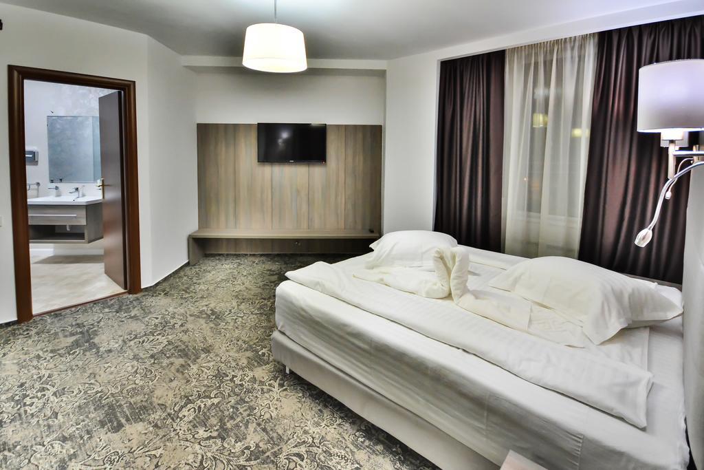 Hotel Europeca Craiova Exteriér fotografie