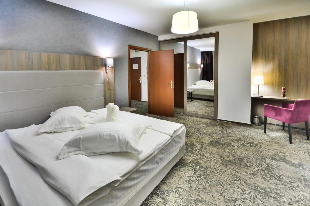 Hotel Europeca Craiova Exteriér fotografie