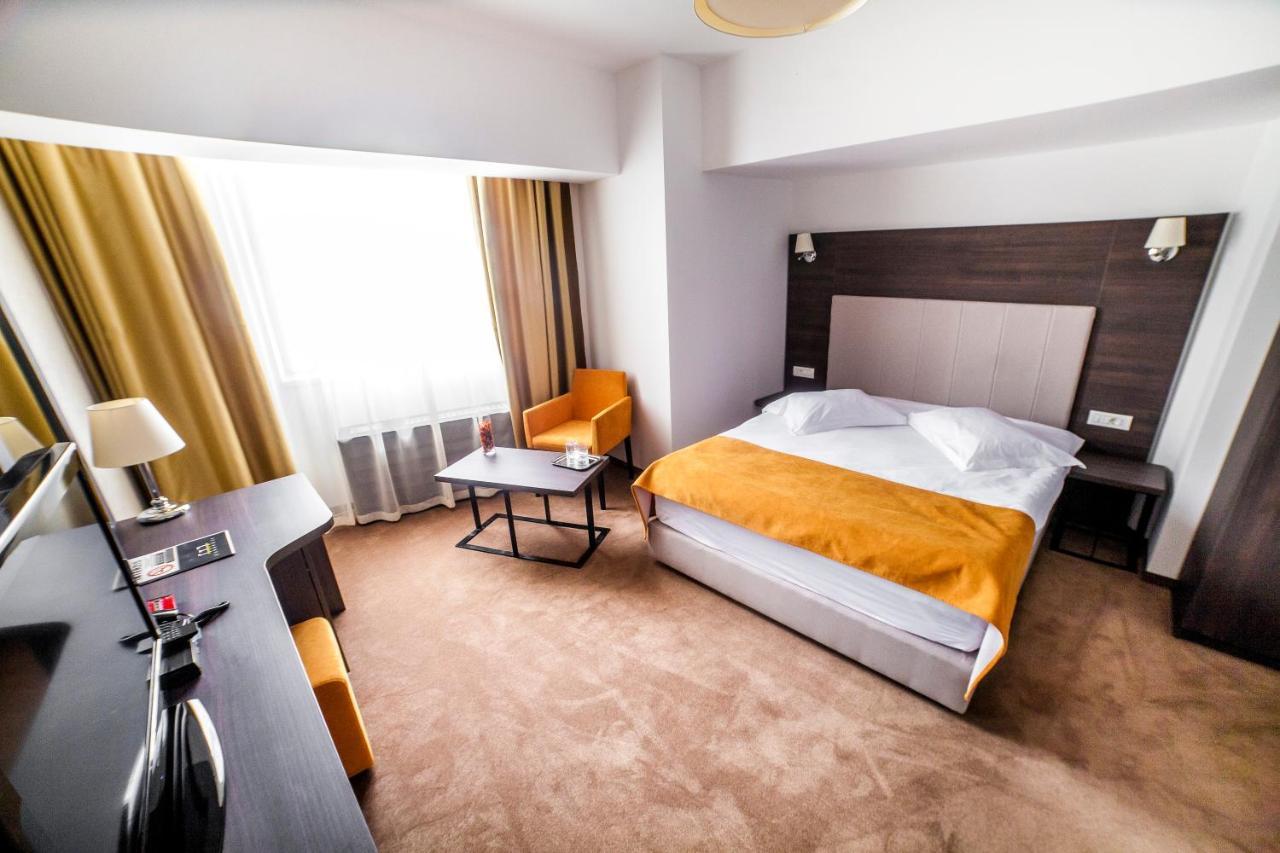 Hotel Europeca Craiova Exteriér fotografie